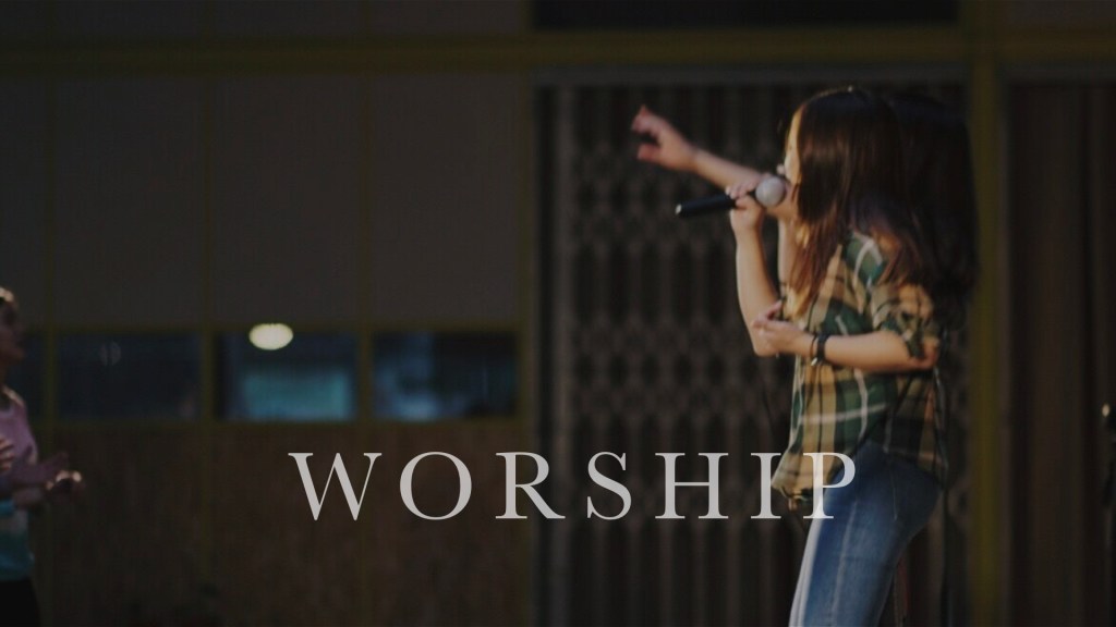 What Love Is This by Kari&nbsp;Jobe